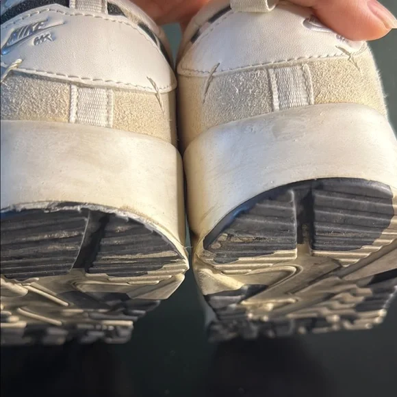 Nike Air Max 90 Futura Cow Print Suede - Picture 4 of 9